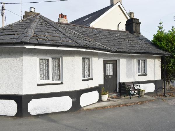A la foto es mostra l'objecte Bryn Amlwg situat a la ciutat de Llanrwst.
