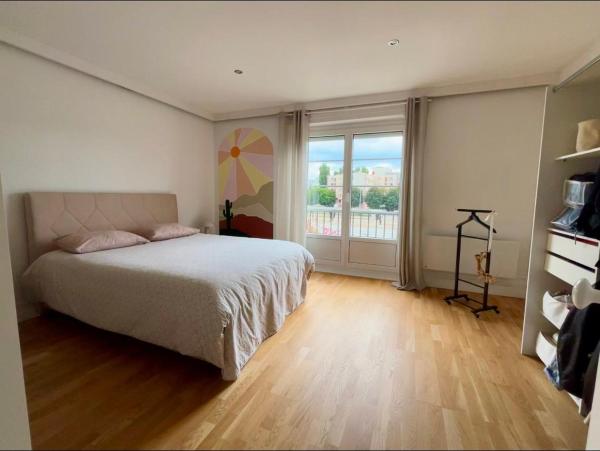 På billedet ses objektet appartement Schilik'Chic confort aux porte de Strasbourg institution européennes beliggende i byen Schiltigheim.