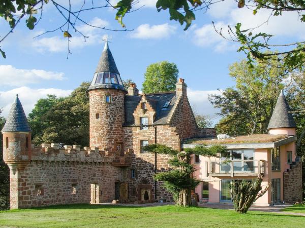 Knock Old Castle - Millport