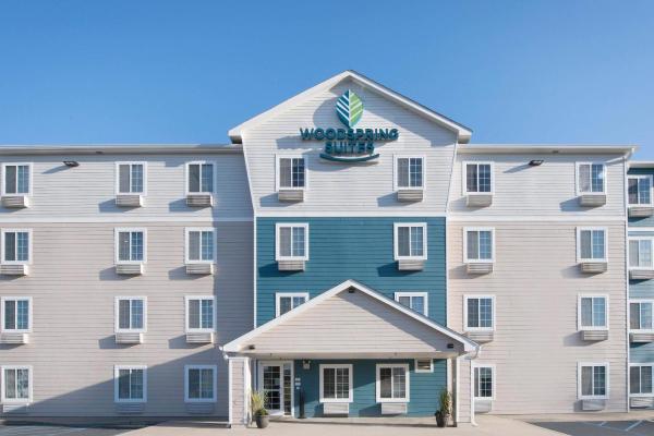 A la foto es mostra l'objecte WoodSpring Suites Columbus near Fort Benning situat a la ciutat de Columbus.