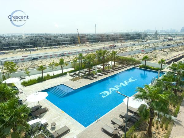 På billedet ses objektet Luxurious Studio in Damac Hills beliggende i byen Dubai.