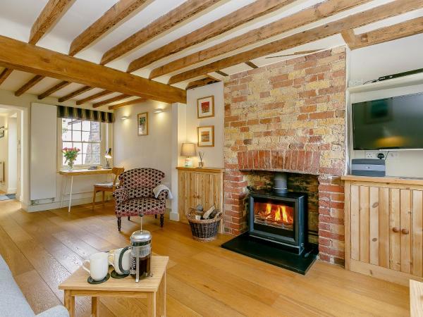 Rose Cottage - Brighton Marina