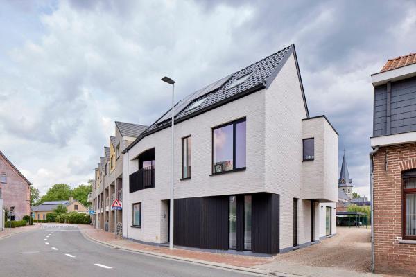 Nella foto è visibile l'oggetto Studio Merendree kerk situato nella città di Lovendegem.