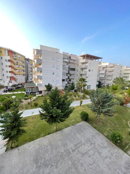 A la foto es mostra l'objecte Apartment 5 Qerret Albania situat a la ciutat de Golem.