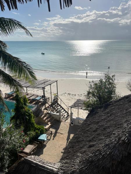 A la foto es mostra l'objecte Ceco Beach House situat a la ciutat de Mfumbwi.