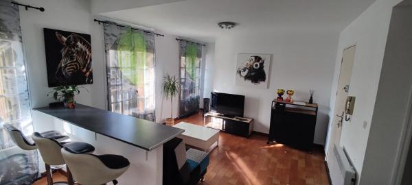 På billedet ses objektet Spacieux appartement 2 pièces hyper centre beliggende i byen Martigues.