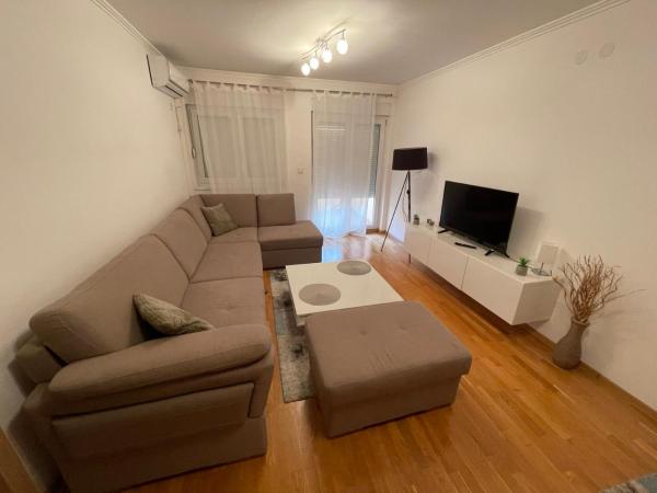 På billedet ses objektet Apartman Relax Tuzla beliggende i byen Gornja Tuzla.