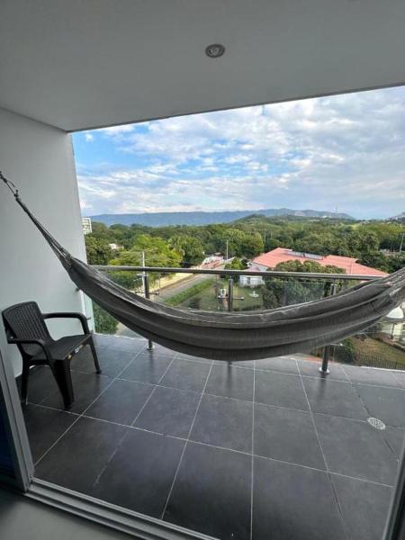 The photo shows the Amplio apartamento con ubicación inmejorable located in the city of Ricaurte.