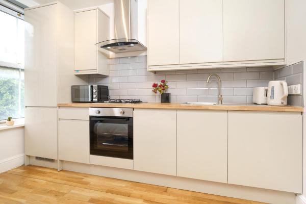 Bilde 2: Chic & Central Brixton 1-Bed for 4