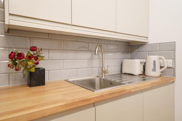Bilde 7: Chic & Central Brixton 1-Bed for 4