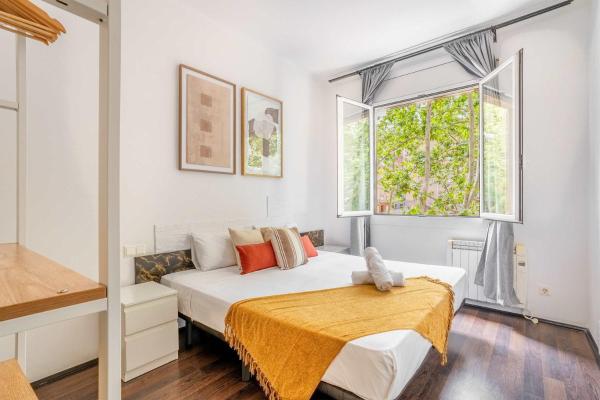 The Collection Barcelona - 4- Bedroom Apartment In Gracia Village - Badalona