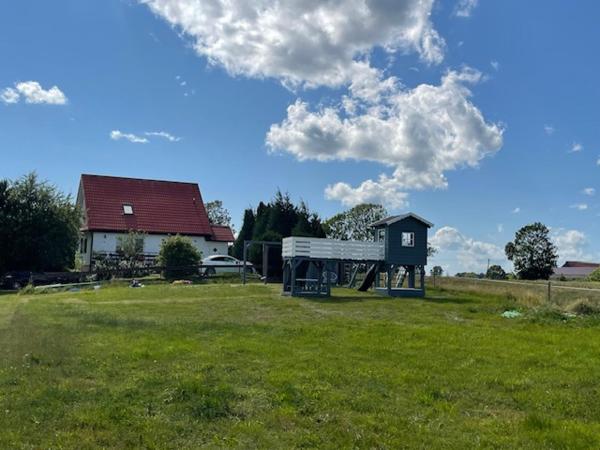På bildet vises objektet Six Island House som ligger i byen Szczecinowo.