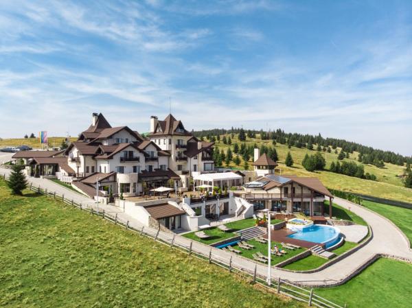 Castelnor - Județul Vâlcea