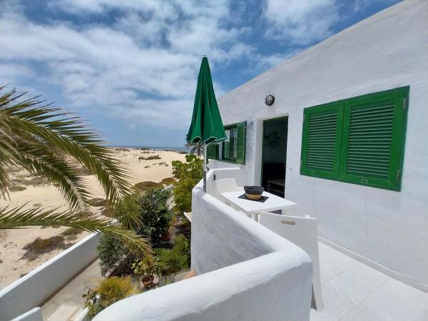 Na zdjęciu widoczny jest obiekt Ma Estates Balcón 36 by Sea You There Fuerteventura położony w mieście Cotillo.