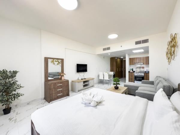 Studio - luxury, next to the beach photo 1