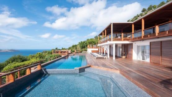 Spacious Contemporary Villa With Amazing Ocean Views, Quartier de Lorient