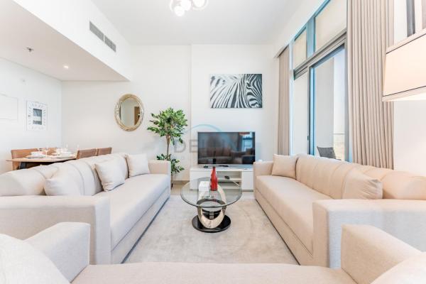 A la foto es mostra l'objecte 1BR with Dubai Creek Views, Near Dubai Frame And Zabeel Park, Fawad Azizi Residence, Al Jadaf by Deluxe Holiday Homes situat a la ciutat de Dubai.