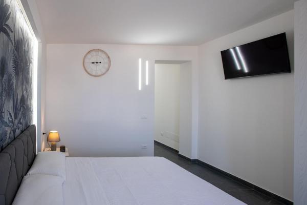 写真にはパレルモ市にあるSanterasmo rooms Charmが写っています。