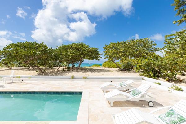 Auf dem Foto ist das Objekt Barefoot Beach Bungalow in der Stadt Baie Longue zu sehen.