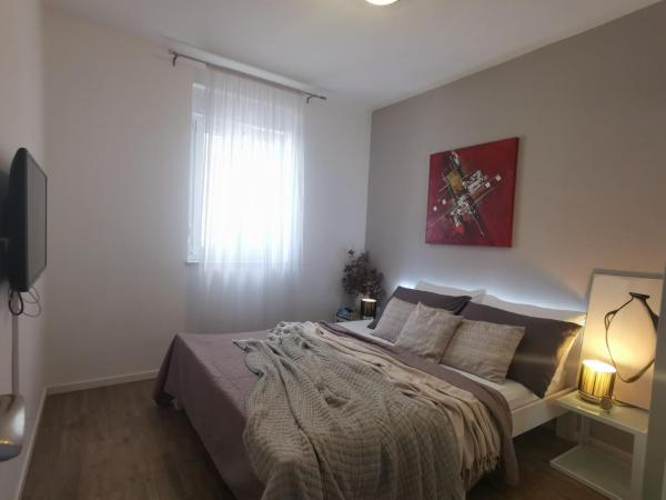 A la foto es mostra l'objecte Ferienwohnung Mit Gemeinschaftlichem Pool situat a la ciutat de Vodice.