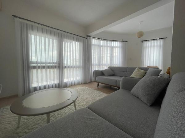 På billedet ses objektet Spacious Apartment beliggende i byen Akyarlar.