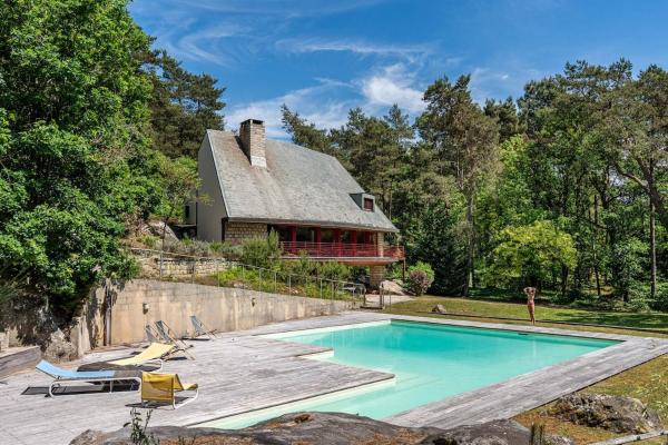 A la foto es mostra l'objecte Domaine de rêve, coeur de forêt de Fontainebleau situat a la ciutat de Le Vaudoué.