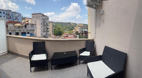Na fotografii je vidět objekt Nina's Home nacházející se ve městě Neapol.