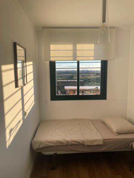 Fotografie 7: Mountains, the Sea and Orange Fields - Calm Retreat with Scenic Balcony