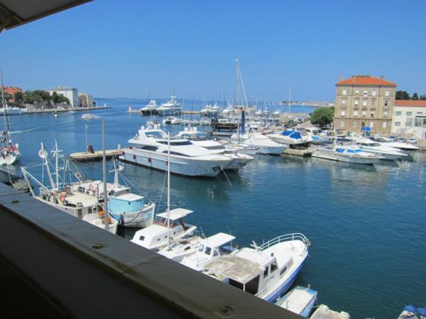 Nella foto è visibile l'oggetto Apartment ML situato nella città di Zara (Zadar).