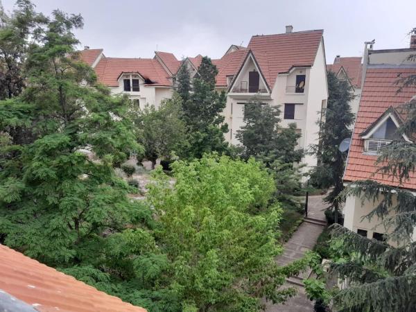 Auf dem Foto ist das Objekt Centrical apartment in Ifrane forest and park view in der Stadt Ifrane zu sehen.