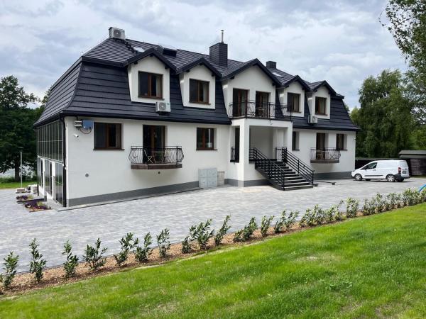 写真にはDąbrowa市にあるApartamenty Leśna Przystań Kazub nr 3が写っています。