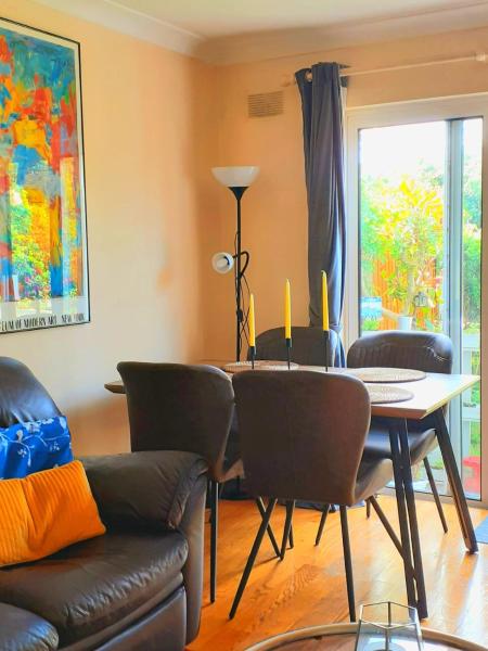 写真にはTempleogue市にあるHome in Dublin 12 with Secure Parkingが写っています。