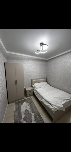 Στη φωτογραφία φαίνεται το αντικείμενο 3х комнатная квартира со всеми удобствами на Иссык-Куле в пансионате Азия Палас που βρίσκεται στην πόλη Akchiy.