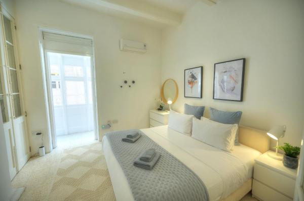 Charming and stylish duplex townhouse DGUY1-1, La Valette