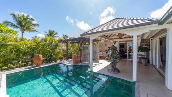 Serene 1BVilla where Romance Meets Tropical Beauty, Marigot