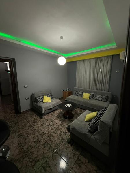 A la foto es mostra l'objecte Ranias Apartment situat a la ciutat de Berat.