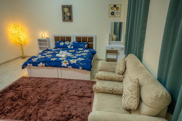 På bilden syns objektet Baith al jannah super family friendly rooms som ligger i staden Muşaffaḩ.