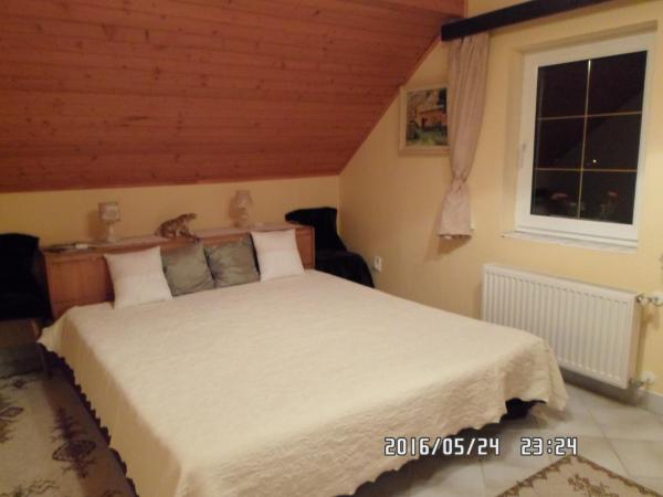 Accommodation Close To Budapest - Budapest