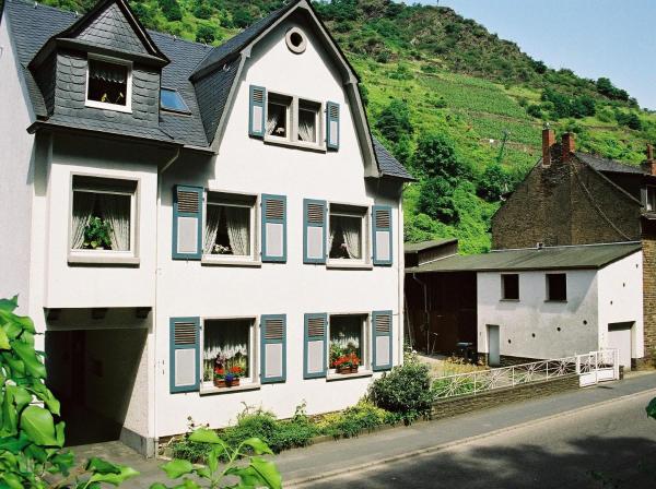 A la foto es mostra l'objecte Haus Aladin situat a la ciutat de Cochem.