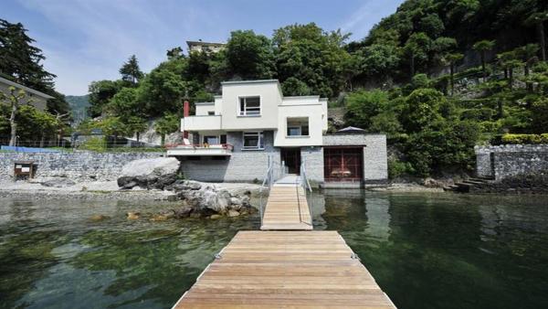Στη φωτογραφία φαίνεται το αντικείμενο Villa Parisi που βρίσκεται στην πόλη Lenno.