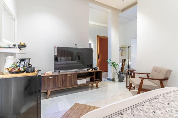 A la foto es mostra l'objecte شقة مؤثثة بتصميم أنيق situat a la ciutat de Riad.