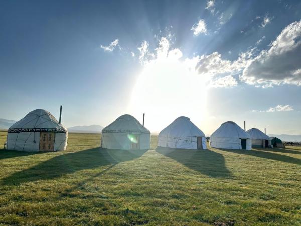 På bilden syns objektet Yurt Camp NUREL som ligger i staden Ekachat.