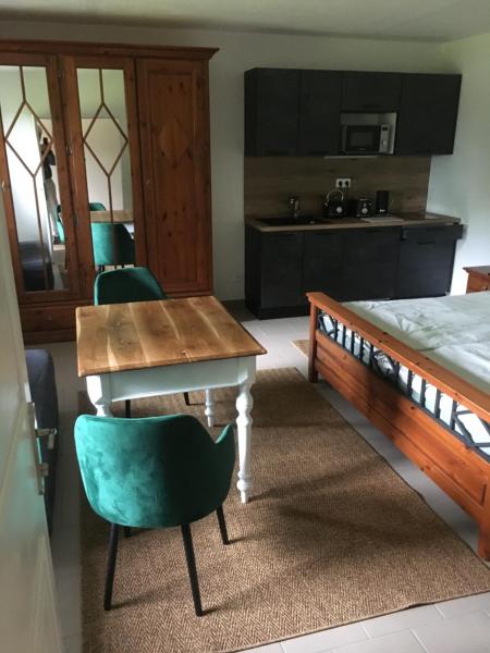 En la foto se muestra el objeto Apartmány Vila Jestřabí v Krkonoších ubicado en la ciudad de Roudnice.