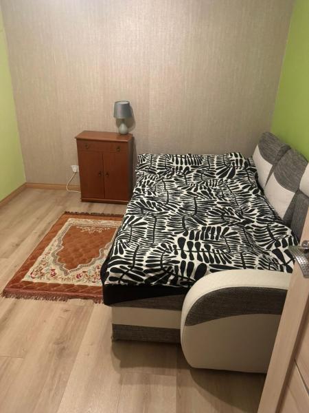 A la foto es mostra l'objecte Nice room situat a la ciutat de Earls Barton.