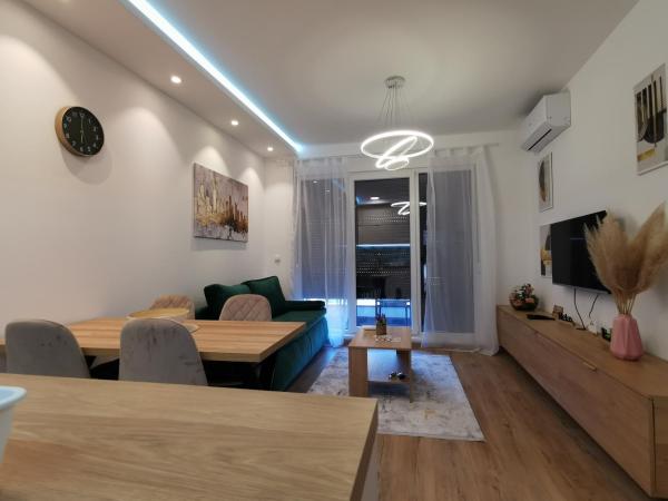 写真にはRuđinci市にあるApartman Tarisが写っています。