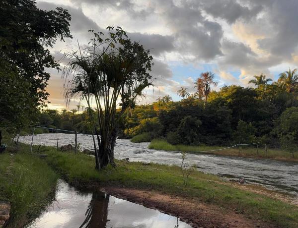 Nella foto è visibile l'oggetto Casa do Rio situato nella città di Côcos.