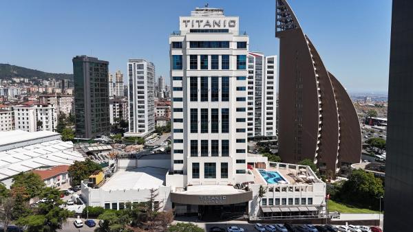 Titanic Business Kartal, Estambul