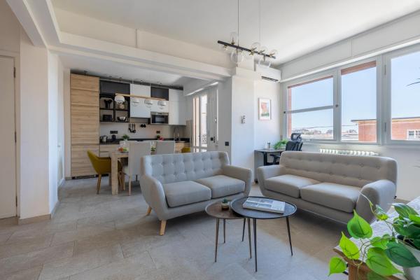 A la foto es mostra l'objecte GuestHost - Charming Modern Apartment in Pisa situat a la ciutat de Pisa.