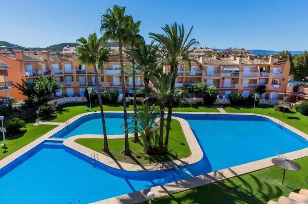 På billedet ses objektet Casa La Marina beliggende i byen Jávea.