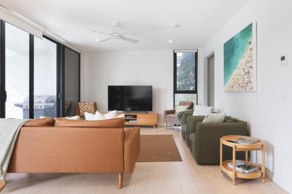 The Magnolia Palms - Coolangatta